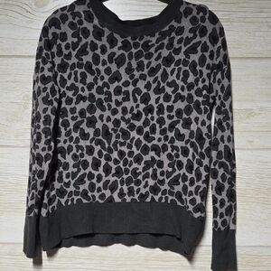 Isaac Mizrahi Leopard Print Sweater - Black and Gray